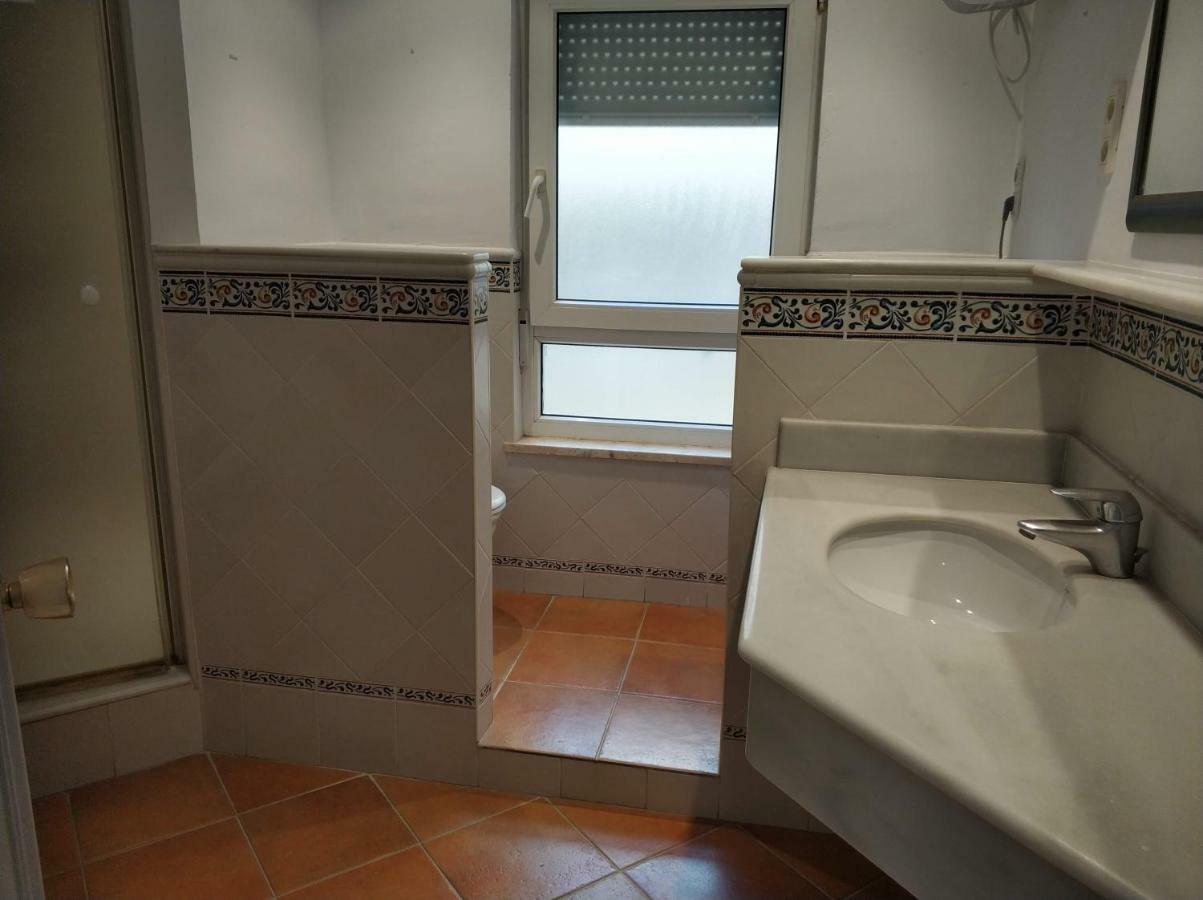 Guesting Comodoro Lägenhet Cádiz Exteriör bild